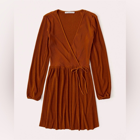 🍁Abercrombie & Fitch Satin Pleated Wrap Mini Dress -Burnt Orange Spice/Rust, S - Picture 3 of 6